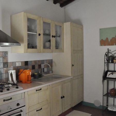 Casa Vacanze "Nonna Vela" Petroio Exterior foto